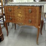 947 8595 CHEST OF DRAWERS